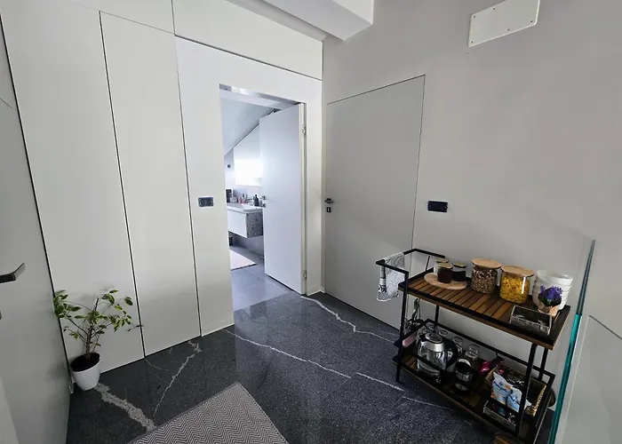 דירה Nova Nest From Granite Getaways *